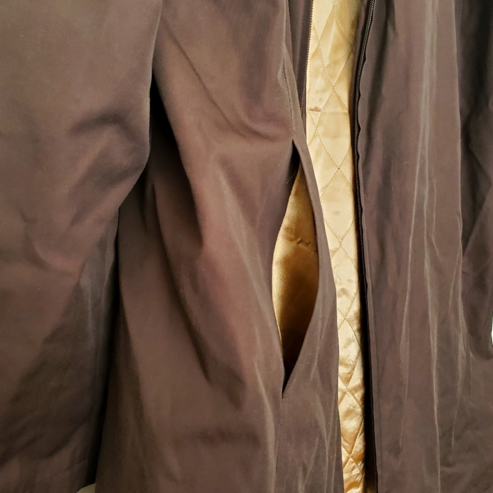 Weatherproof winter coat - Picture 5 of 8